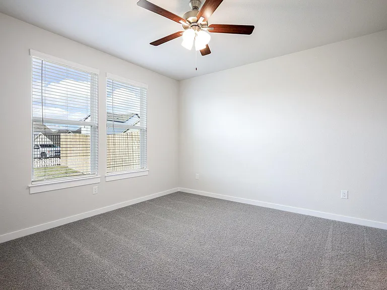 2337 Moon Tower Trl — Photo 18