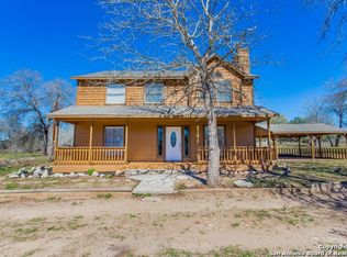 951 County Road 785, Natalia, TX 78059