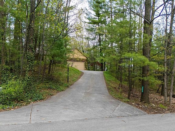 5th image of 6536 Pine Knolls Dr