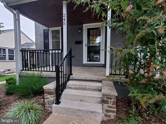 2nd image of 245 Morris St