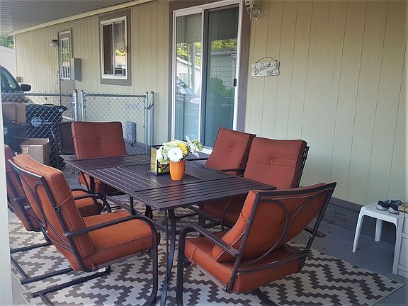 2nd image of 3700 14th Ave SE Unit 93