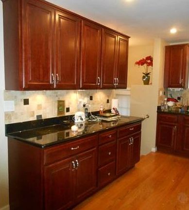 Kitchen View2