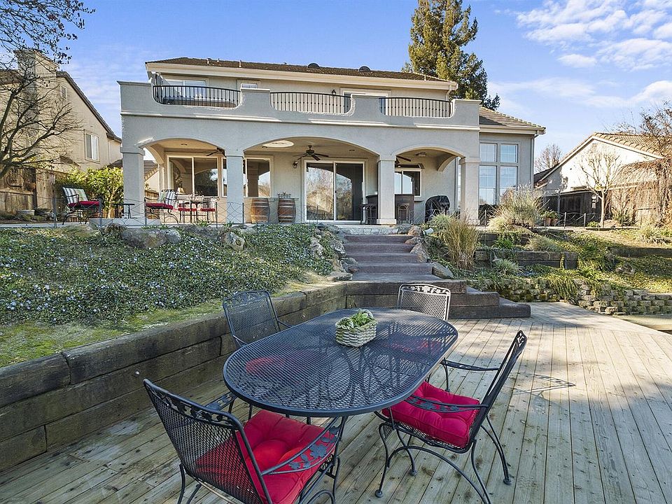 1st image of 4261 Pinehurst Cir