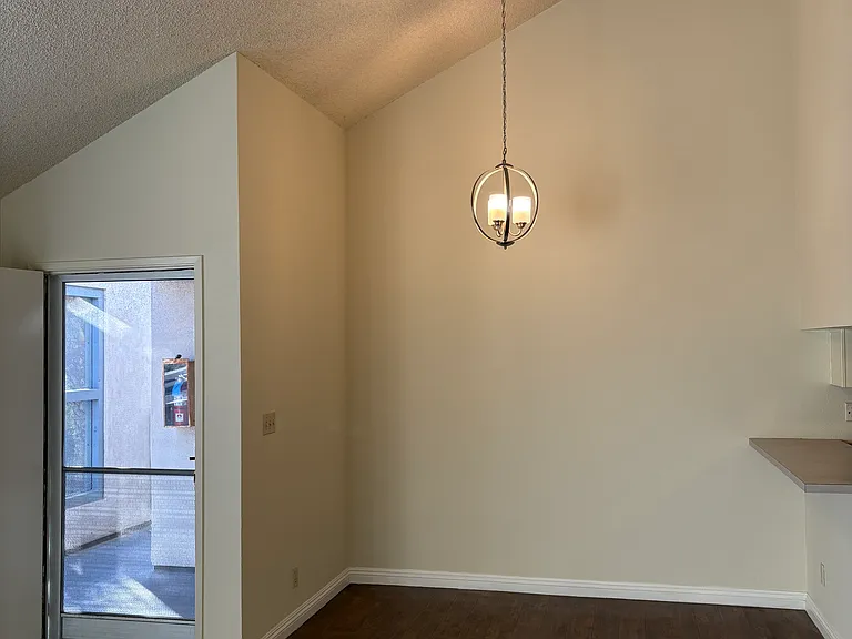 15303 S Raymond Ave #5 — Photo 4