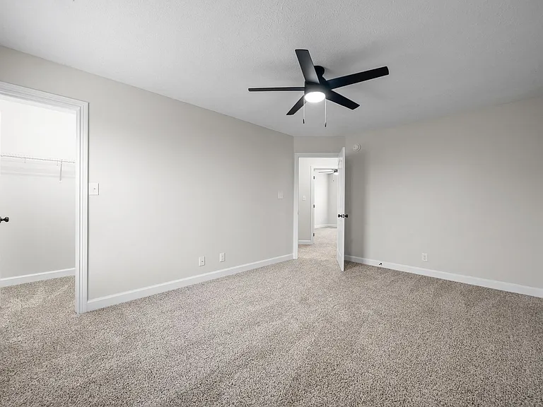 1282 Eagles View Dr — Photo 29