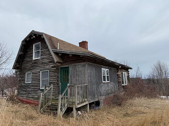 3rd image of 726 Hanson Ridge Road