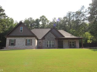 306 Martins Pond Rd, Newnan, GA 30263