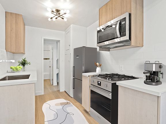 2nd image of 6060 Atlantic Ave #6060