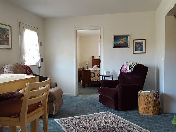 Lake Room Toward Bedroom