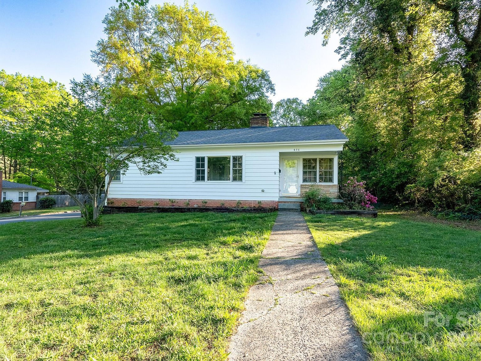 676 Forest St NW, Concord, NC 28025 | Zillow