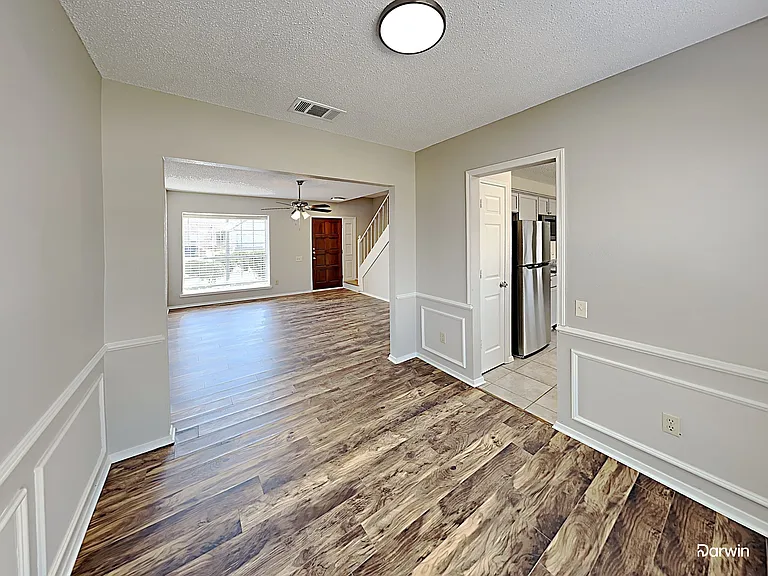 2508 Creekwood Ln — Photo 7