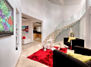 F14 Spring Valley Dr, Caguas, PR 00725