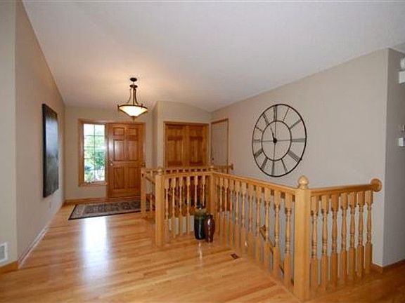2nd image of 4480 Fountain Ln N