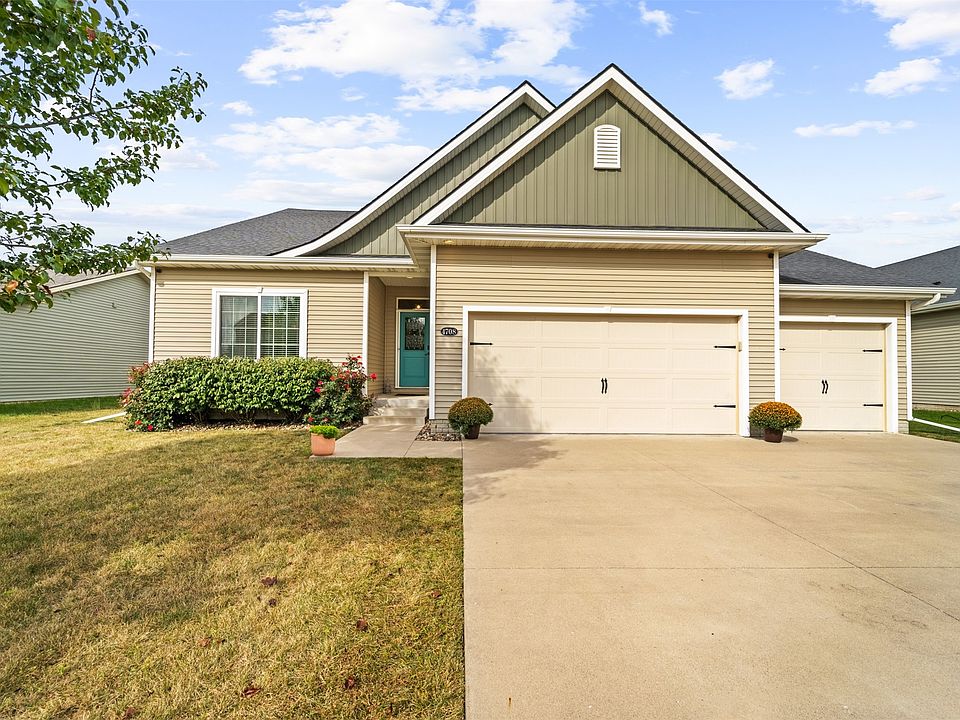 1st image of 4708 NE Briarwood Dr