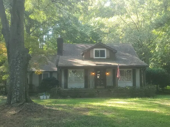 211 Melinda Ln, Yorktown, VA 23693