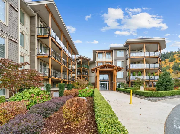 45746 Keith Wilson Rd #301, Chilliwack, BC V2R 3M7