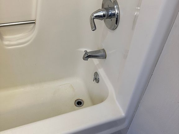 5th image of 623 Market St #9