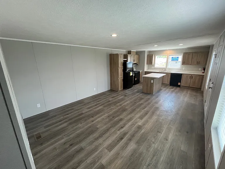 2404 W Dundee Dr — Photo 8