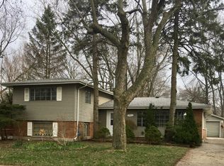 411 Illinois St, Park Forest, IL