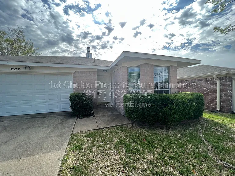 2213 Rolling Creek Run — Photo 2