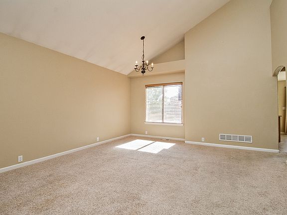 3rd image of 6768 Balance Cir