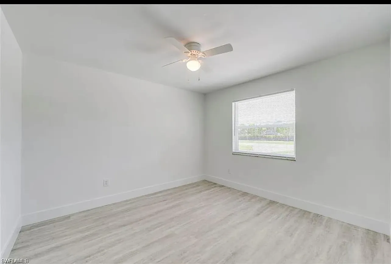 2 bed, 950 sqft, $2,300 — Photo 3