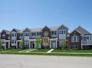 1632 Persimmon St, Hanover Park, IL 60133