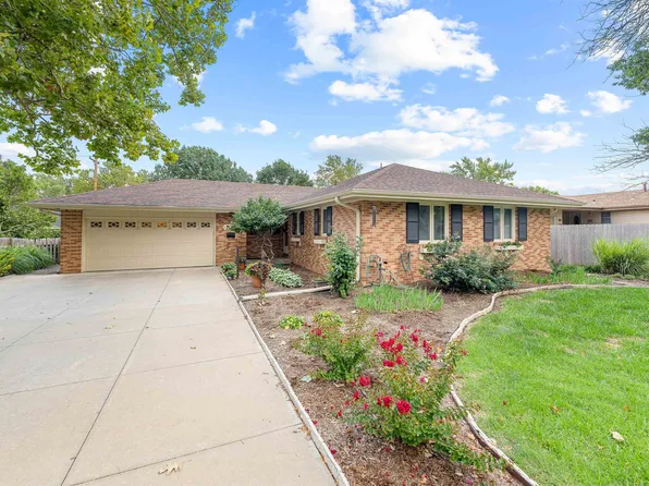 511 Aullwood Rd, Salina, KS 67401