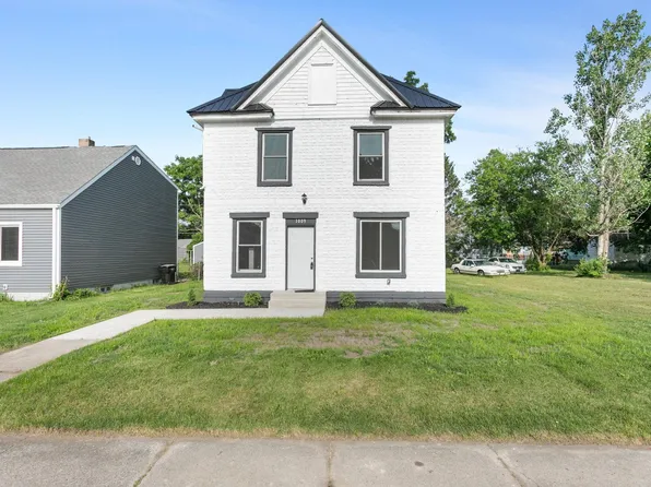 1009 N Adams St, South Bend, IN 46628