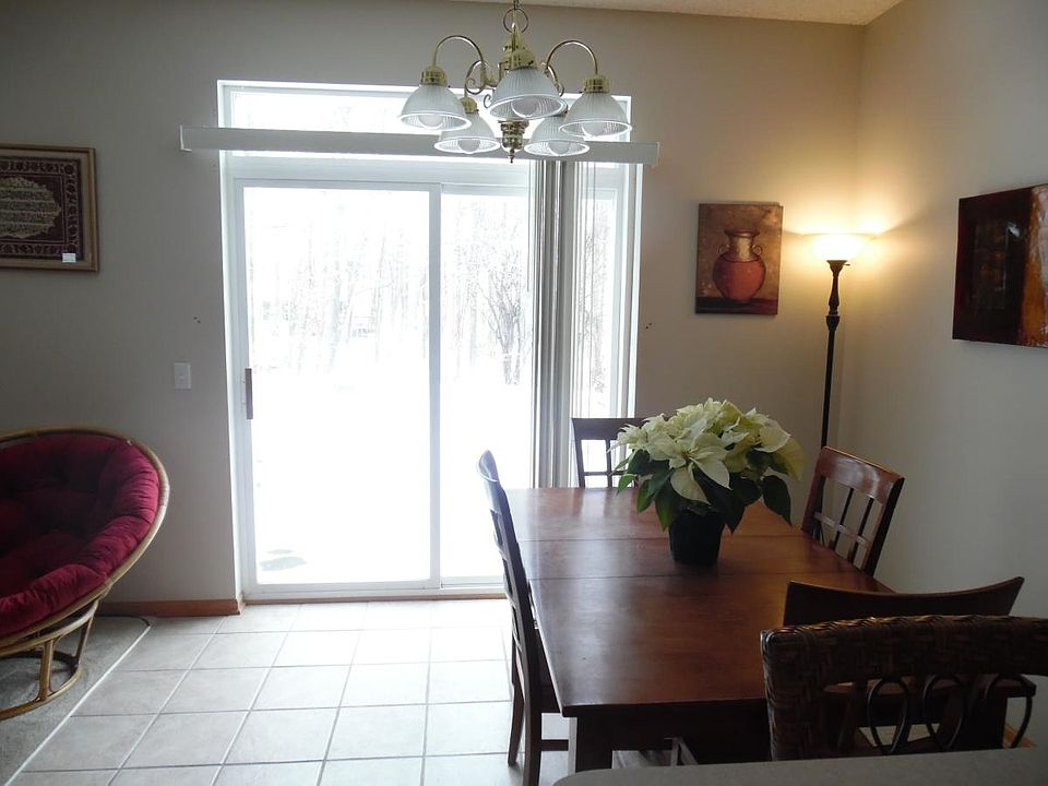 view of outdoor patio