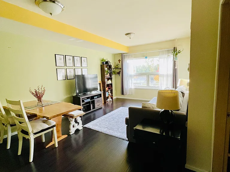 512 Darby Dr #208 — Photo 14