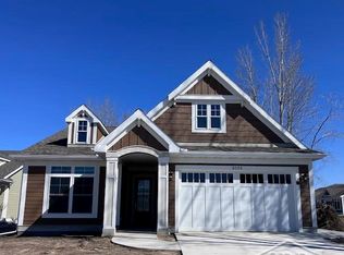 4059 Village Grn, Freeland, MI