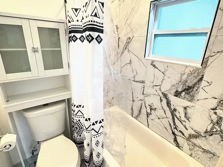 3036 Emerson Ave S — Photo 12