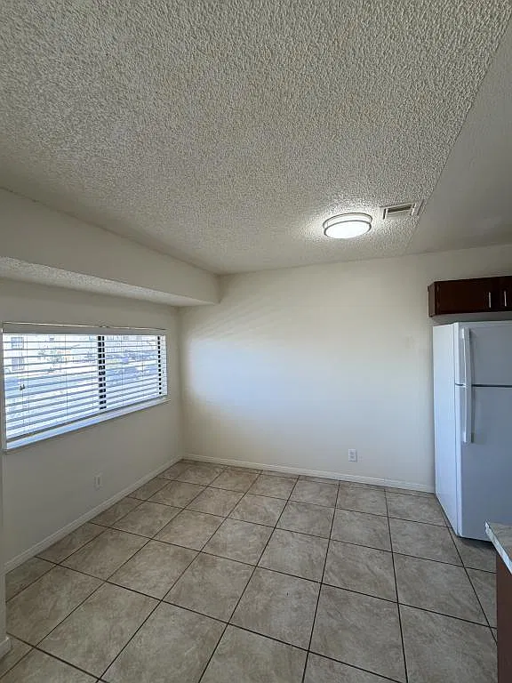 6941 Appleton Dr — Photo 4