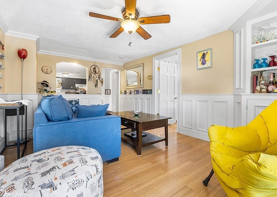 44 Cherry St SUITE 2, Swampscott, MA 01907 MLS 73164513 Zillow