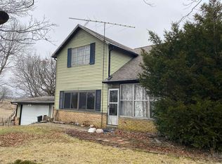 124 S 450 E, Pierceton, IN 46562