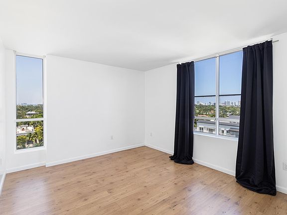 4th image of 1001-1900 Sunset Harbour Dr #1001