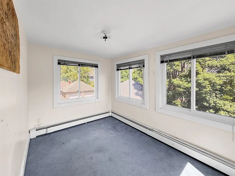 61 Moraine St #61 — Photo 12