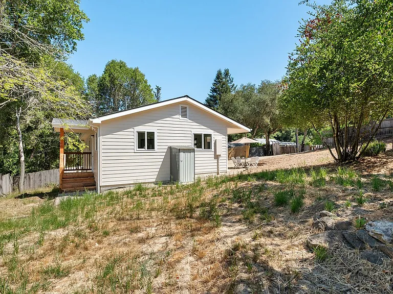 205 Apple Knl — Photo 29