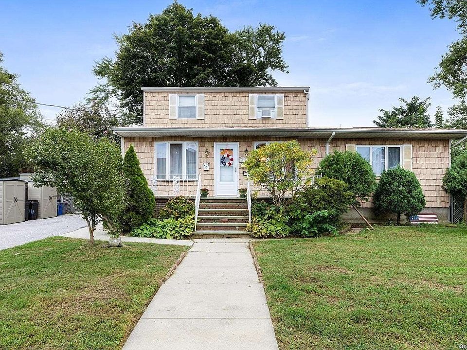 1547 10th Street, West Babylon, NY 11704 Zillow