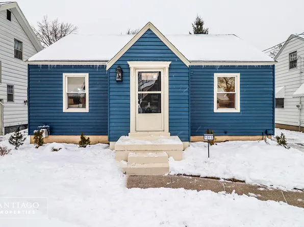 1015 Burton St SE, Grand Rapids, MI 49507