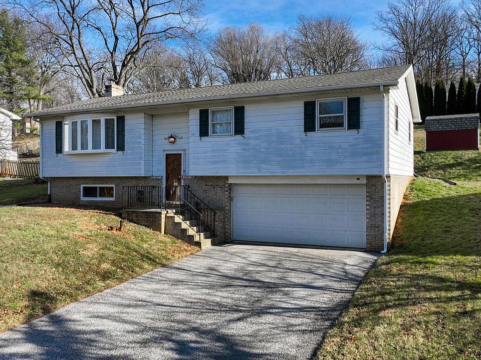 1st image of 378 Allegheny Dr