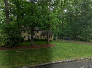 1280 Heritage Hills Cir, Snellville, GA