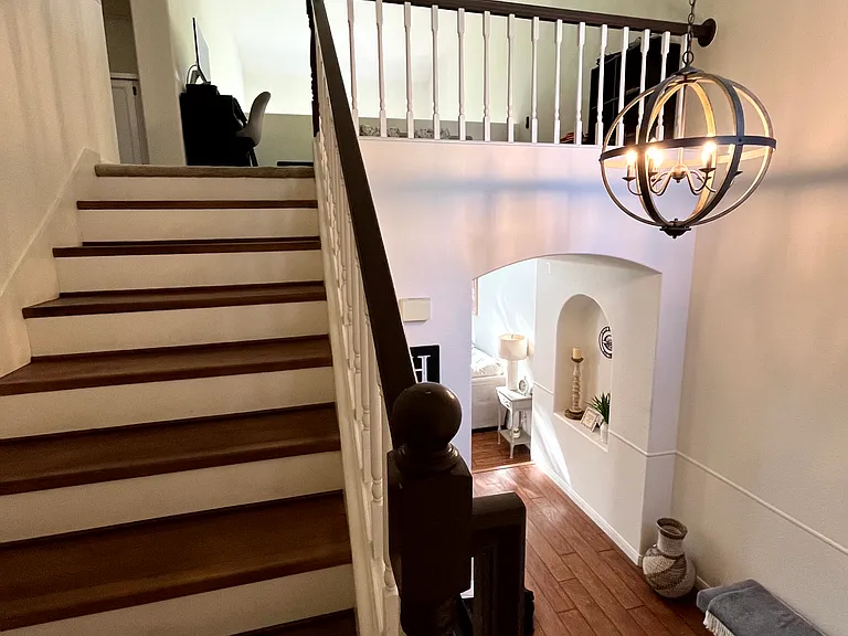 1888 Matin Cir — Photo 37