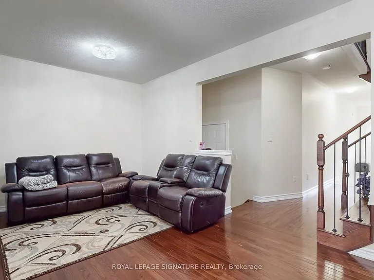30 Walbrook Rd — Photo 7