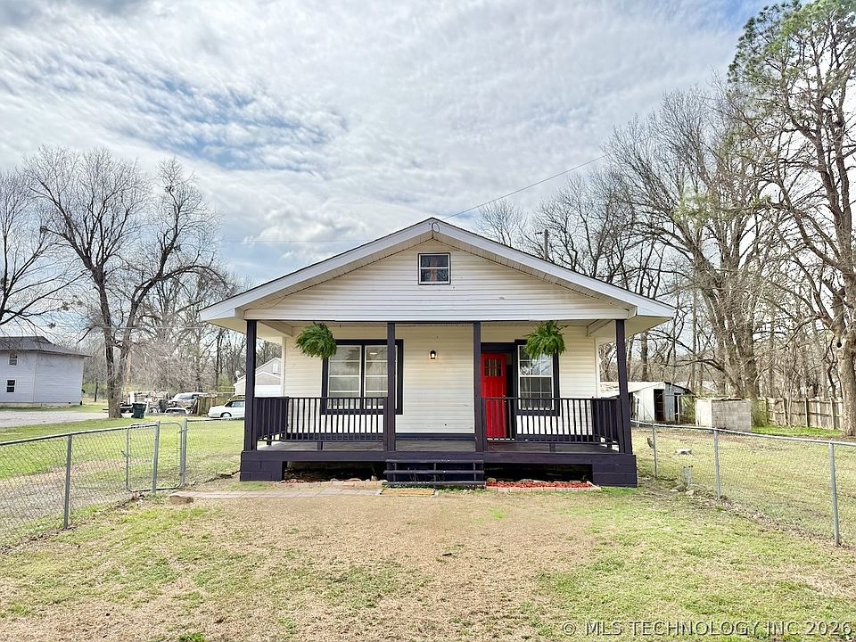 1st image of 938 W Teel Rd