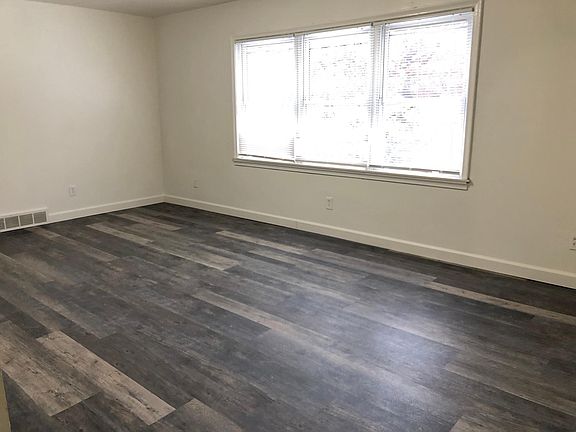 4th image of 4191 Farner Ave Unit 2