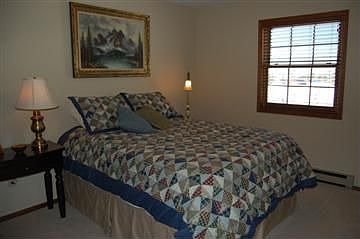 4th image of 318 Starling Dr