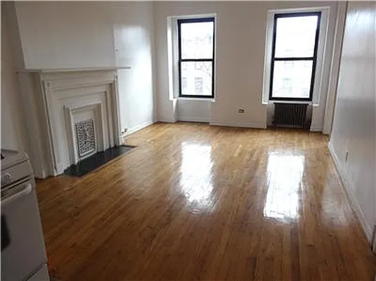 Rented by Triumph Property Group | media 17