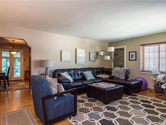 5th image of 2309 Willowgrove Ave